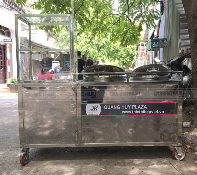 Xe Inox bán hủ tiếu Quang Huy sản xuất