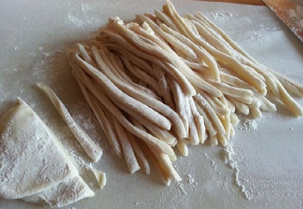 Cách làm sợi bánh canh bột lọc