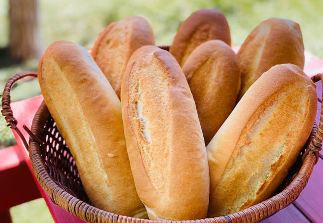 Hoàn thành và thành phẩm bánh mì ổ, Cách làm bánh mì ổ