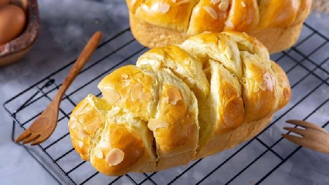 Thành phẩm bánh mì hoa cúc Thành phẩm bánh mì hoa cúc