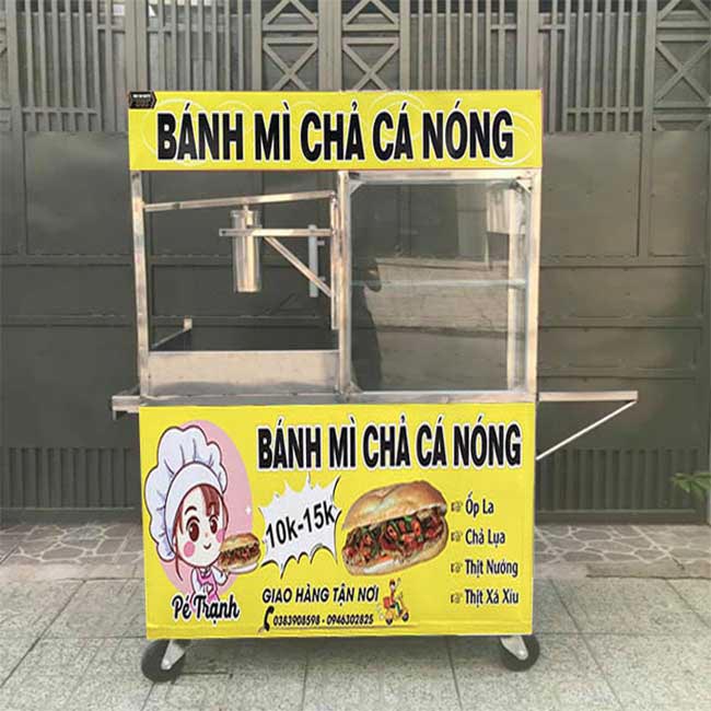 Xe bánh mì chả cá Quang Huy 