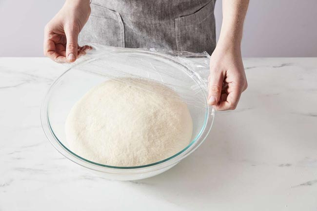 Ủ bột làm bánh 
